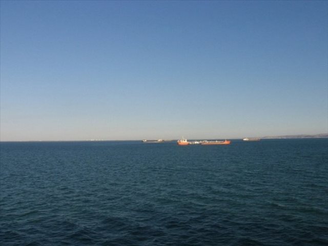Тело нефтяника найдено у берегов Туркменистана